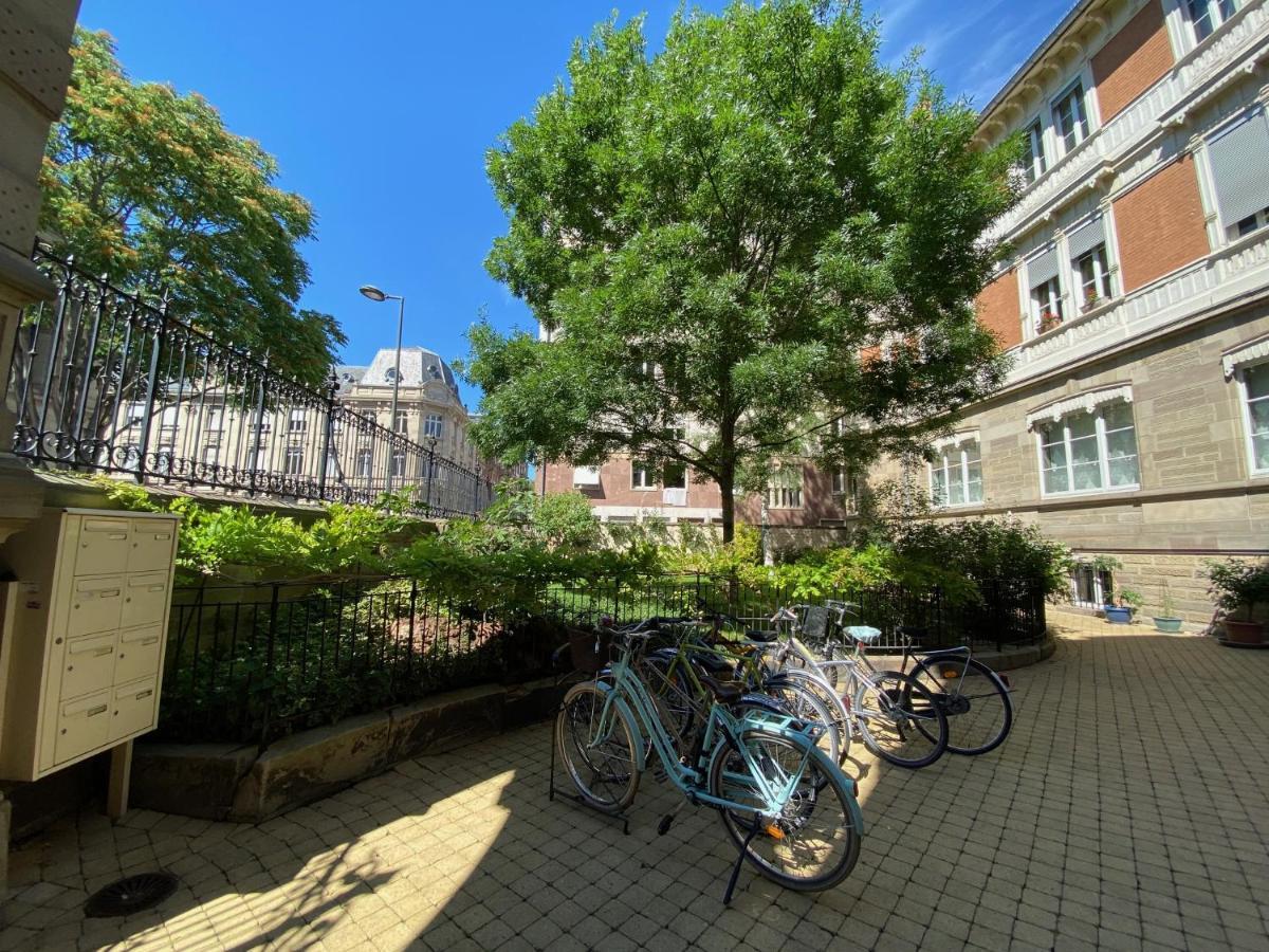 Les Lumieres De La Ville Straßburg Exterior foto