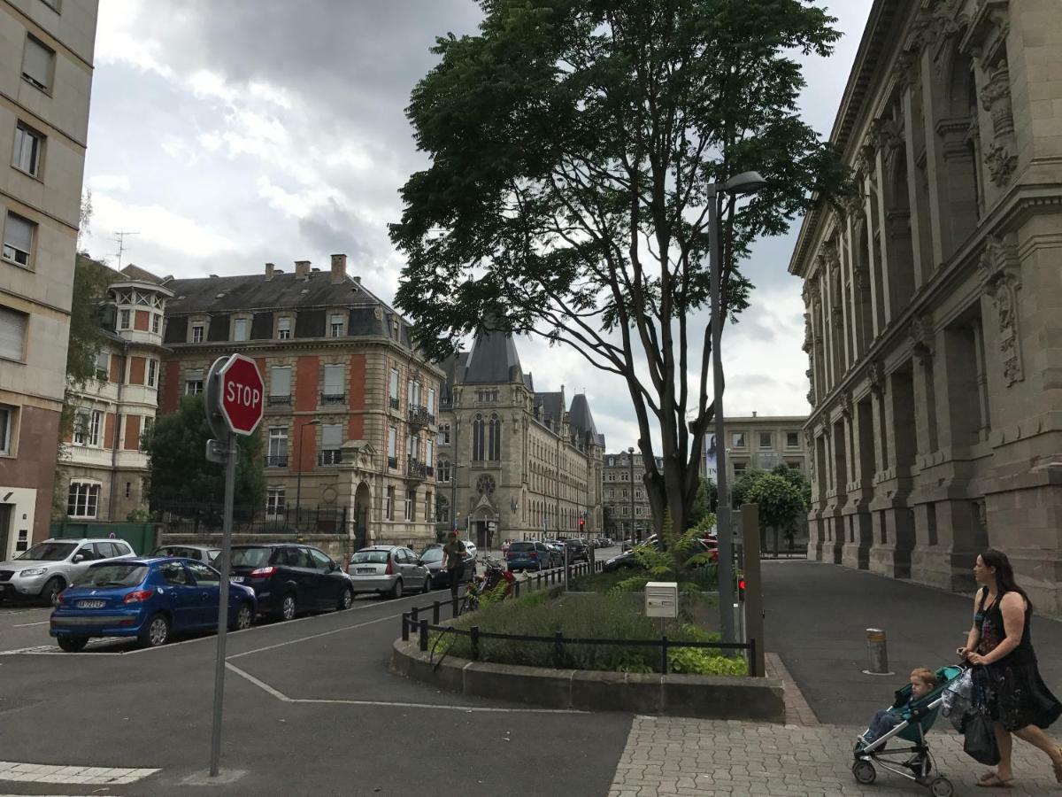 Les Lumieres De La Ville Straßburg Exterior foto